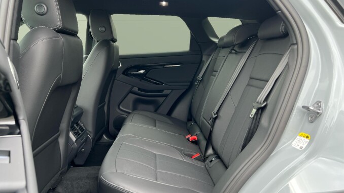 Land Rover Range Rover Evoque 2.0 D200 Hoxton Edition 5dr Auto Diesel Hatchback - Image 4